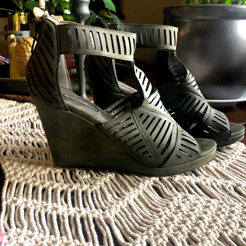 Michael Antonio Open Toe Wedge